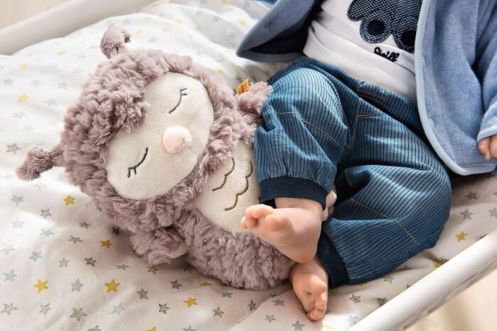 Steiff Kuscheltier Ollie Euleßes Stofftier, Jungen, Mädchen & Babys ab 0 Monaten, Friends, Plüschtier 23 cm, Beige – Bild 2